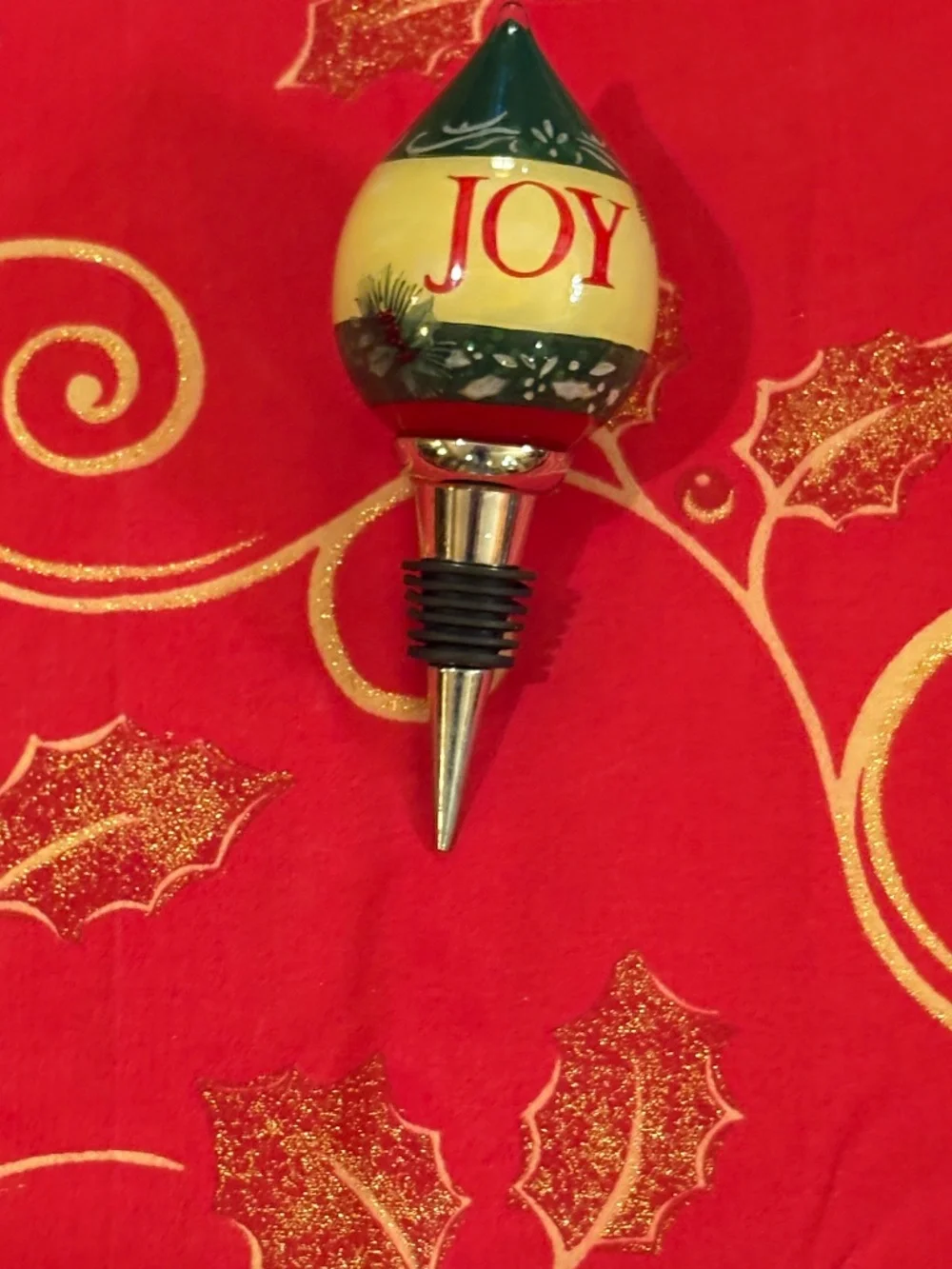 12 Red and Gold Glitter Holiday Napkins and Ne’Qwa Joy Wine Stopper